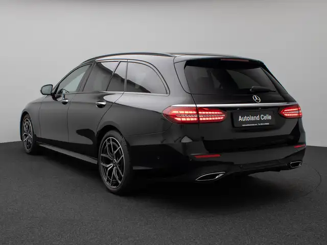 Mercedes-Benz E-Class view 9