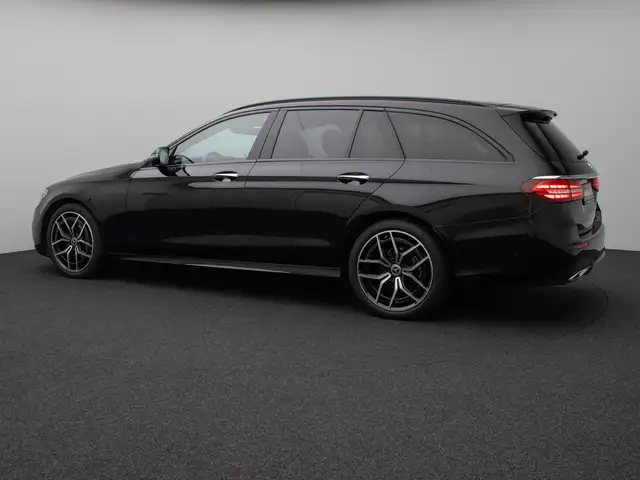 Mercedes-Benz E-Class view 10