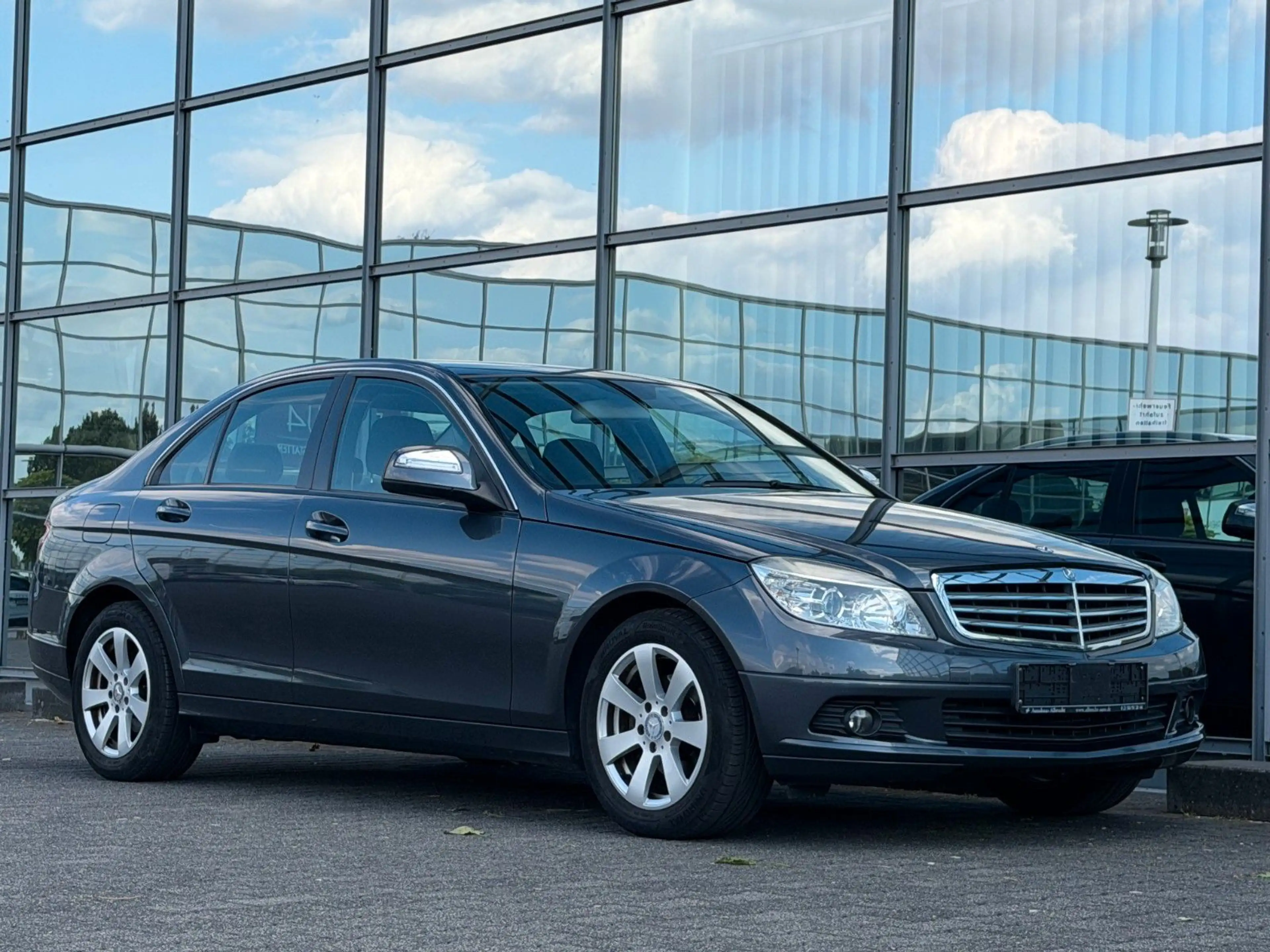 Mercedes-Benz C 180 Kompressor PDC Sitzheizung Servo — photo 6