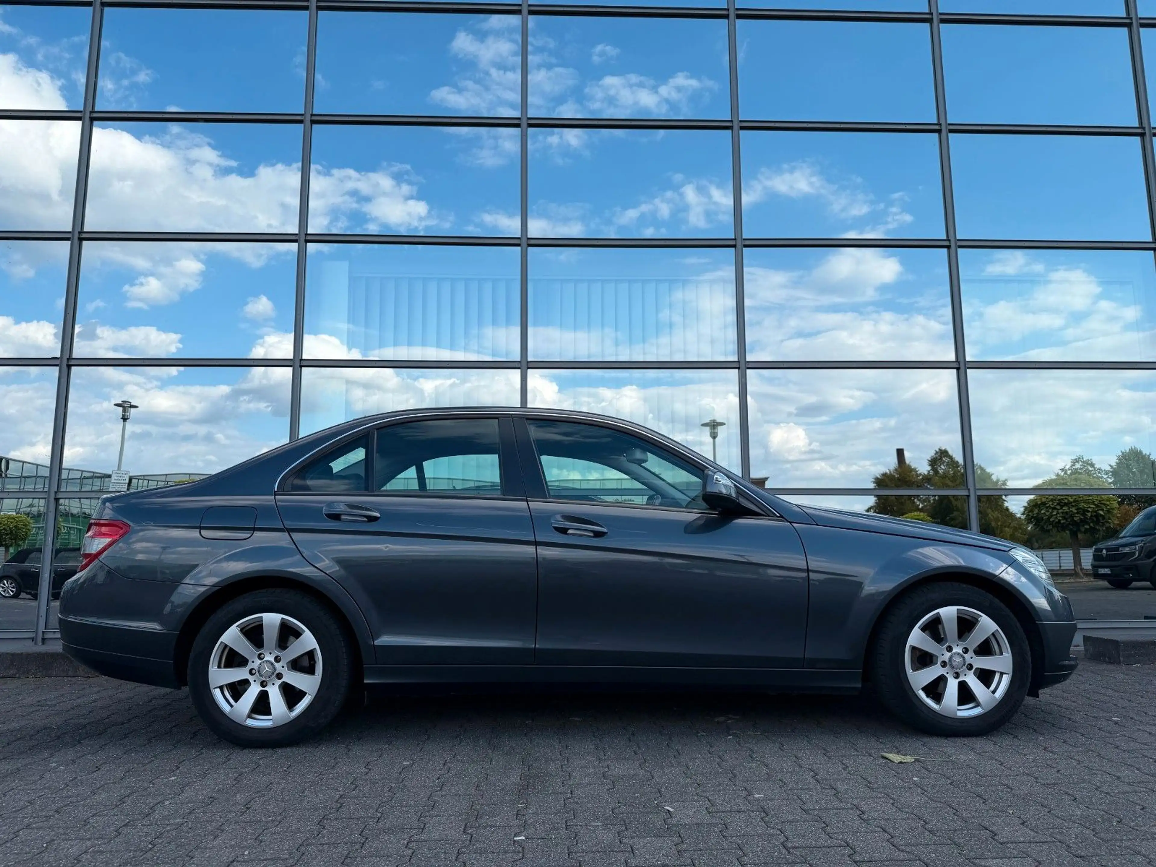 Mercedes-Benz C 180 Kompressor PDC Sitzheizung Servo — photo 5