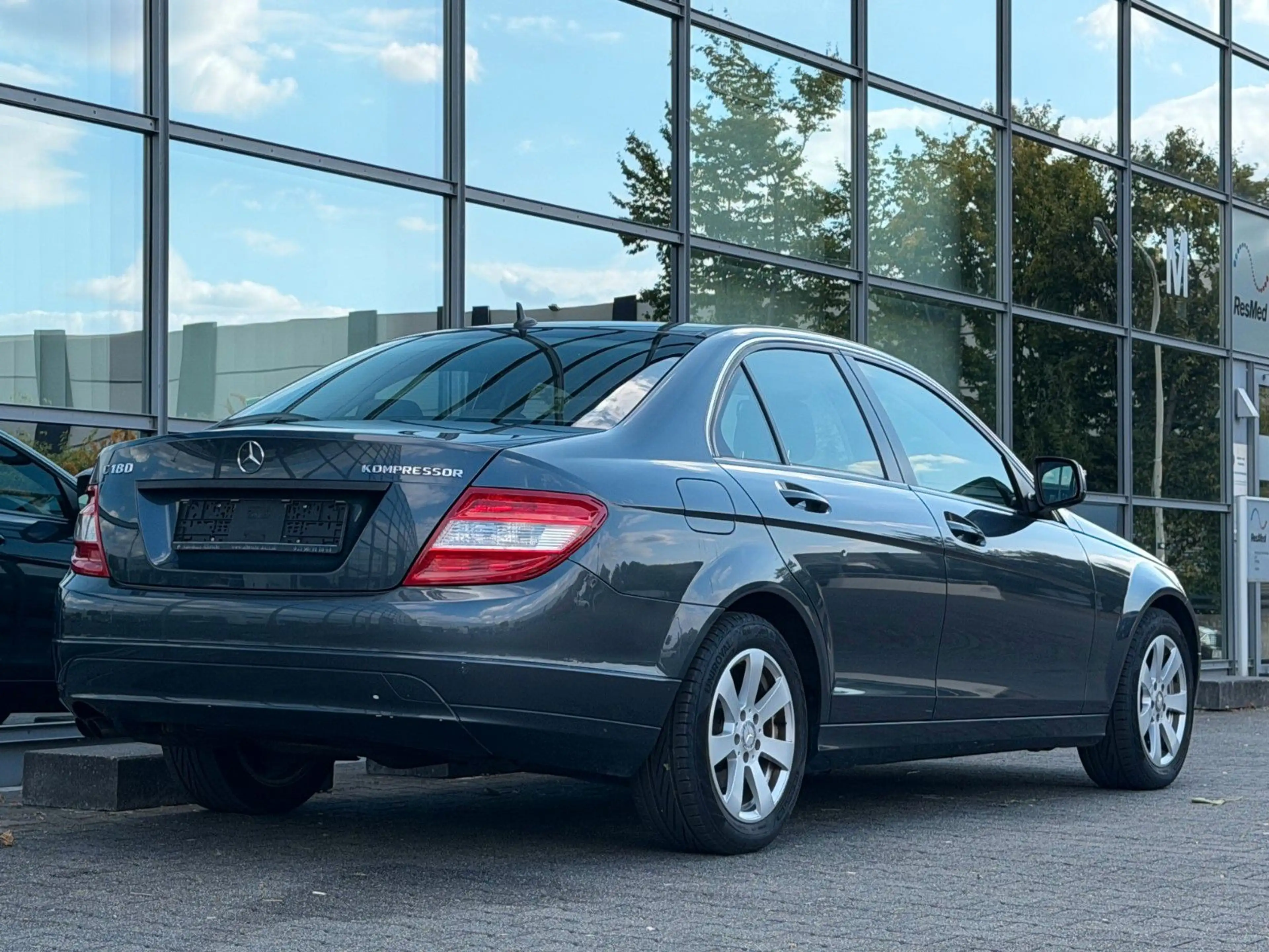 Mercedes-Benz C 180 Kompressor PDC Sitzheizung Servo — photo 3