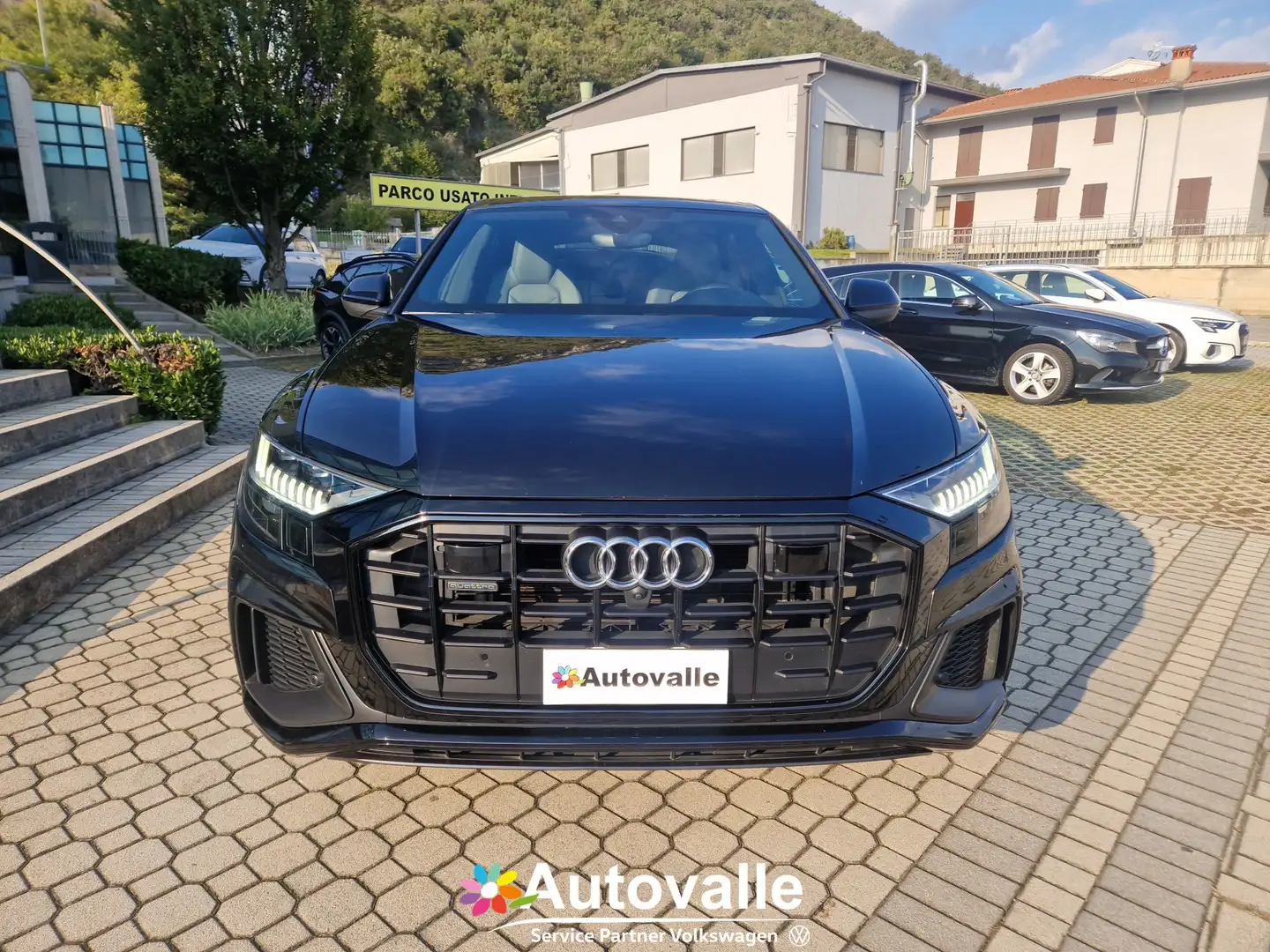 Audi Q8 Q8 45 TDI quattro tiptronic Sport SLINE Noir - 2