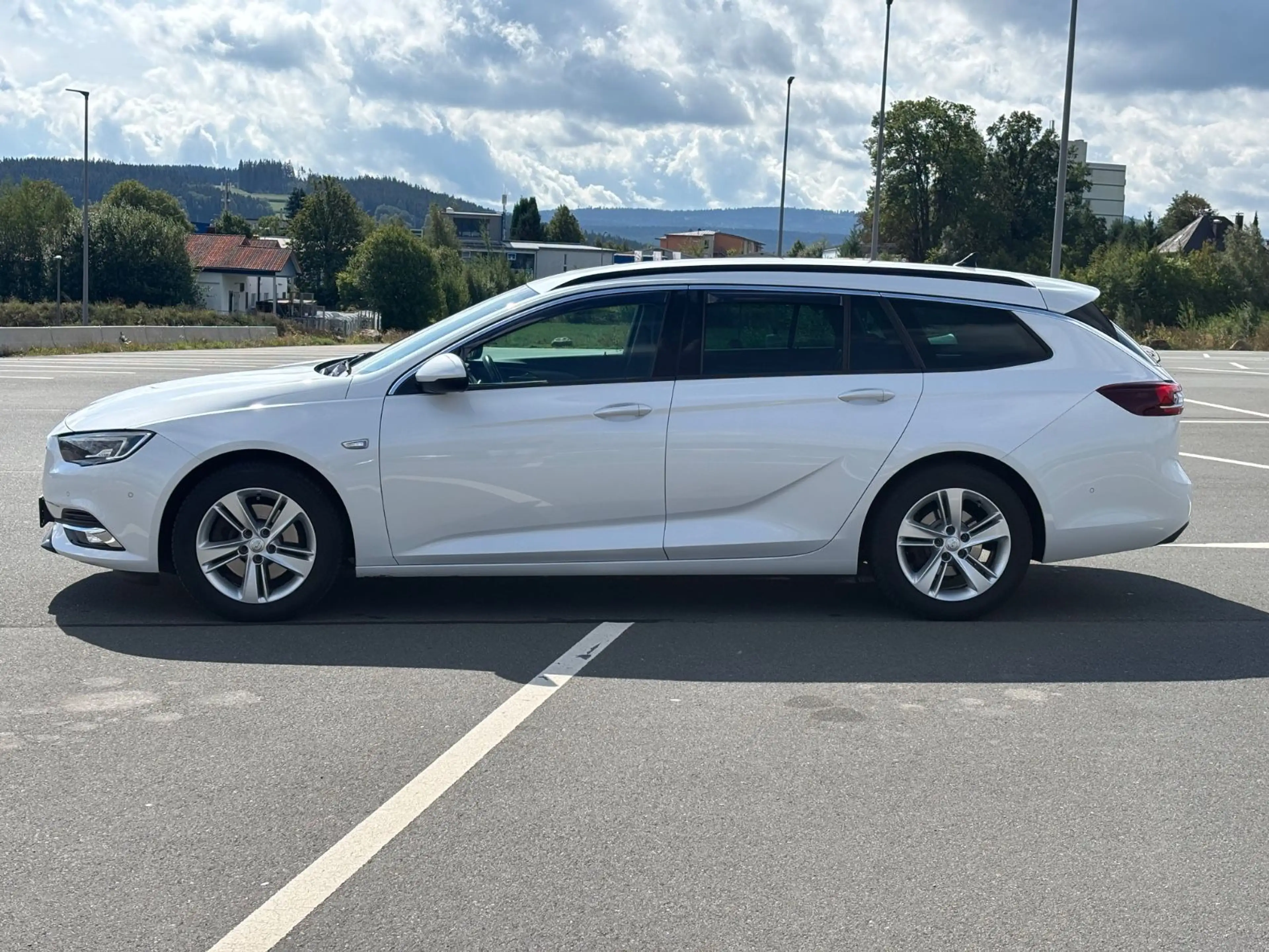 Opel Insignia B Sports Tourer Business Edition — photo 5