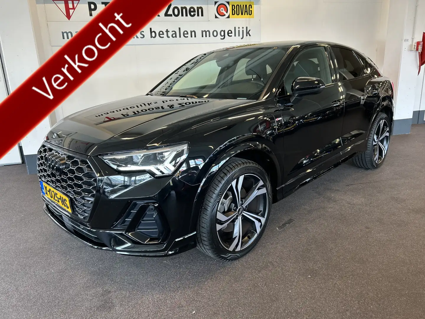 Audi Q3 Sportback 45 TFSI e S Edition S-line 2x/Black line Zwart - 1