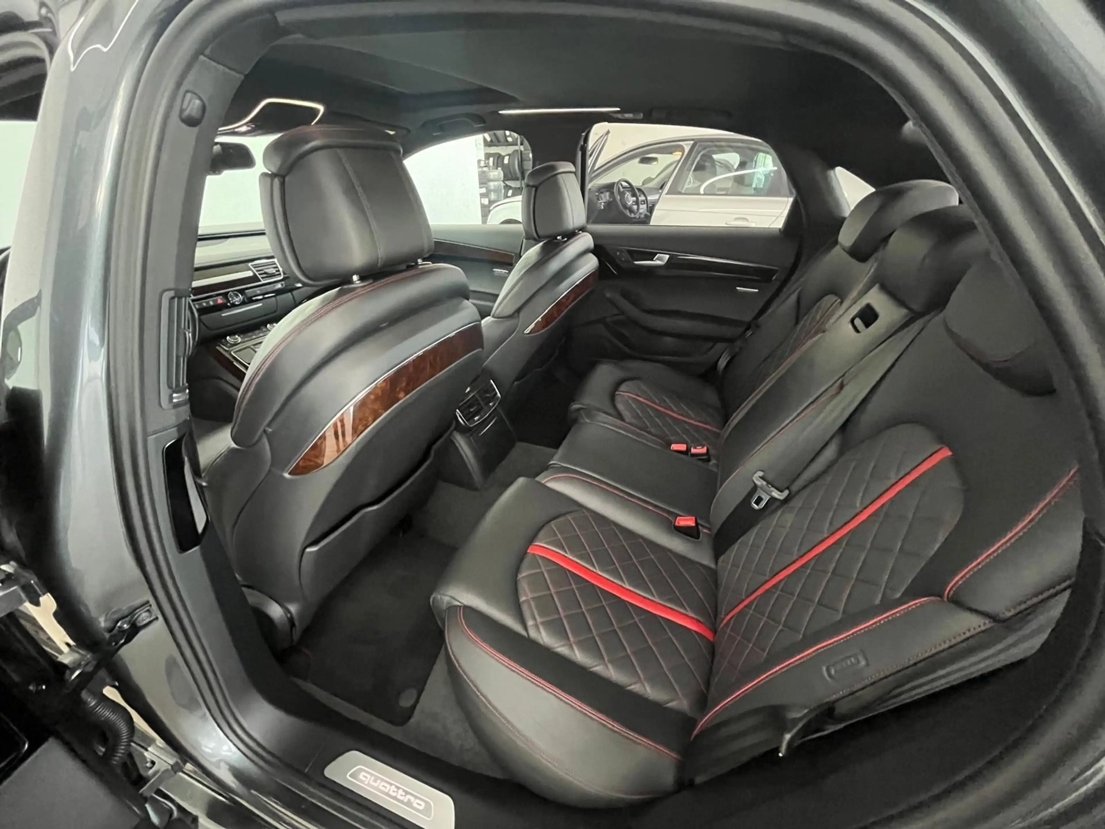 Audi A8 3.0 TDI quattro 8 Fach HeadUp Schiebedach RFK — photo 13