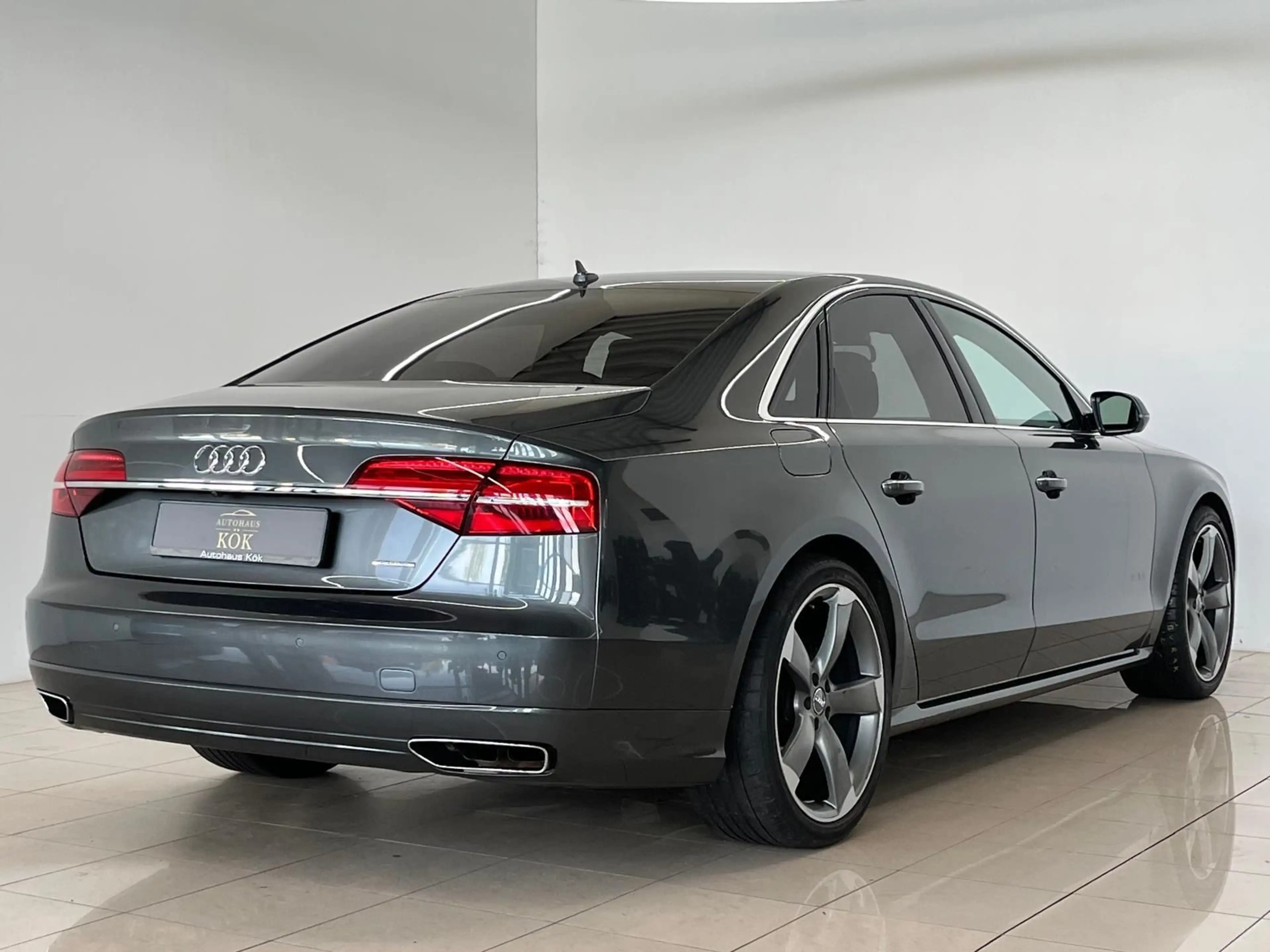 Audi A8 3.0 TDI quattro 8 Fach HeadUp Schiebedach RFK — photo 7