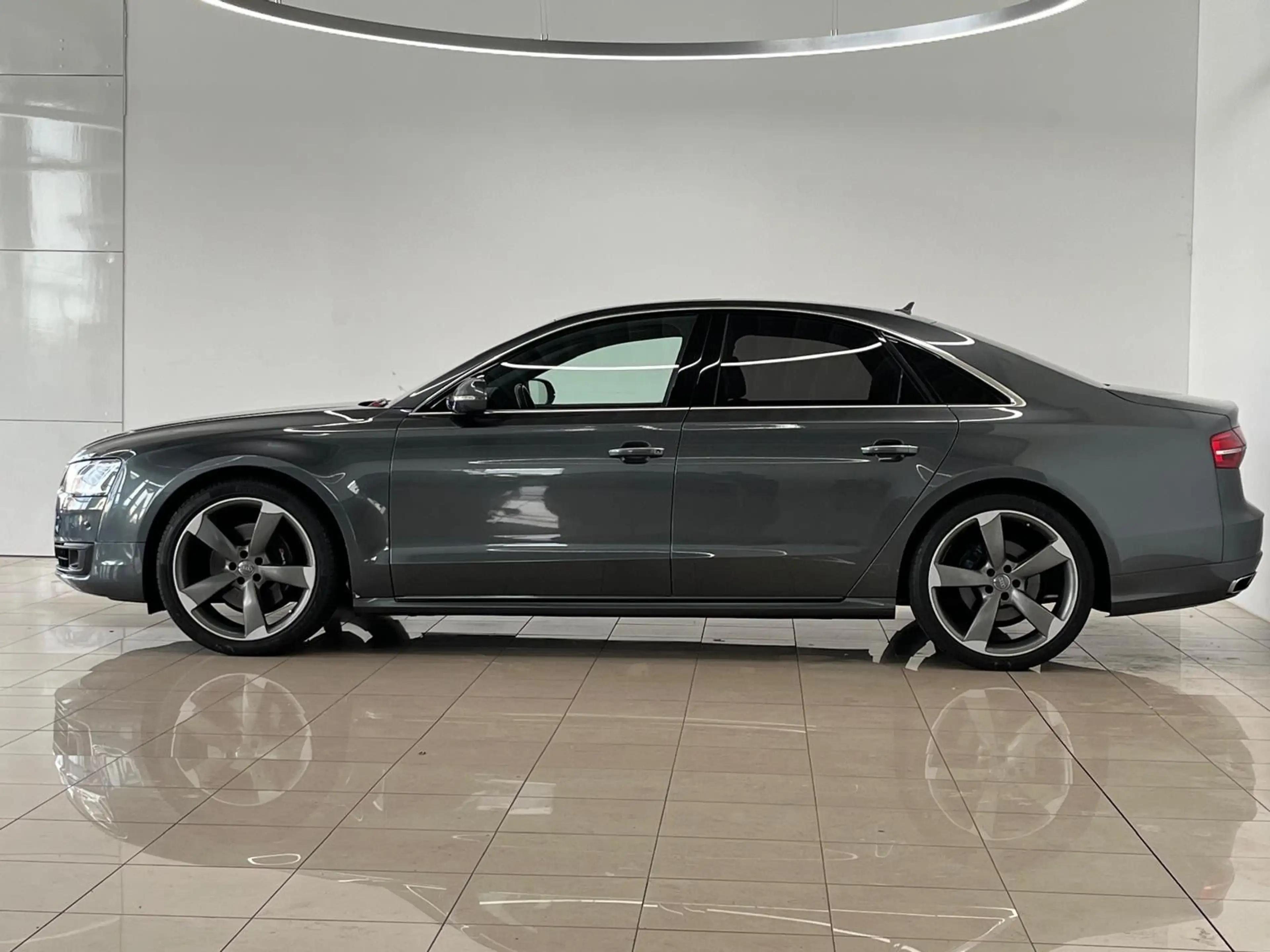 Audi A8 3.0 TDI quattro 8 Fach HeadUp Schiebedach RFK — photo 5