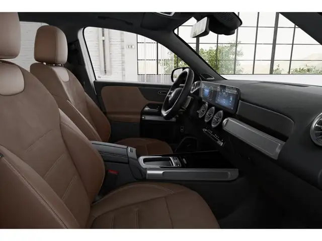 Mercedes-Benz GLB view 8