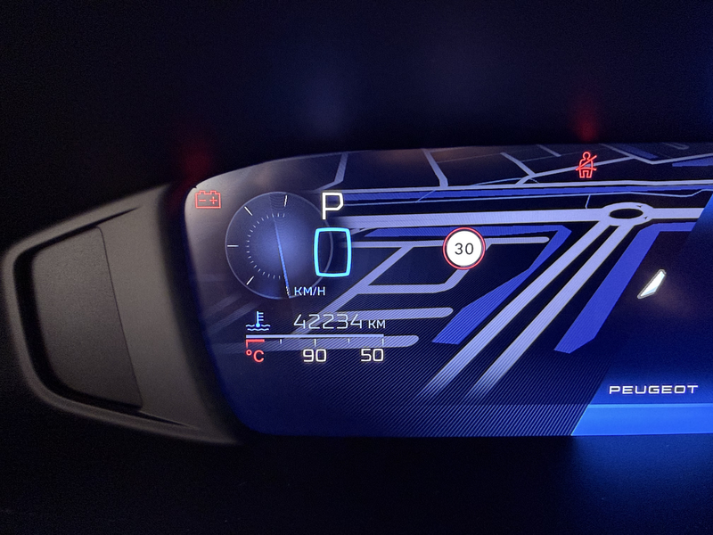 Peugeot 408 1.2 Hybrid 145 e-DCS6 Allure | Full Map Navi | Ada — photo 9