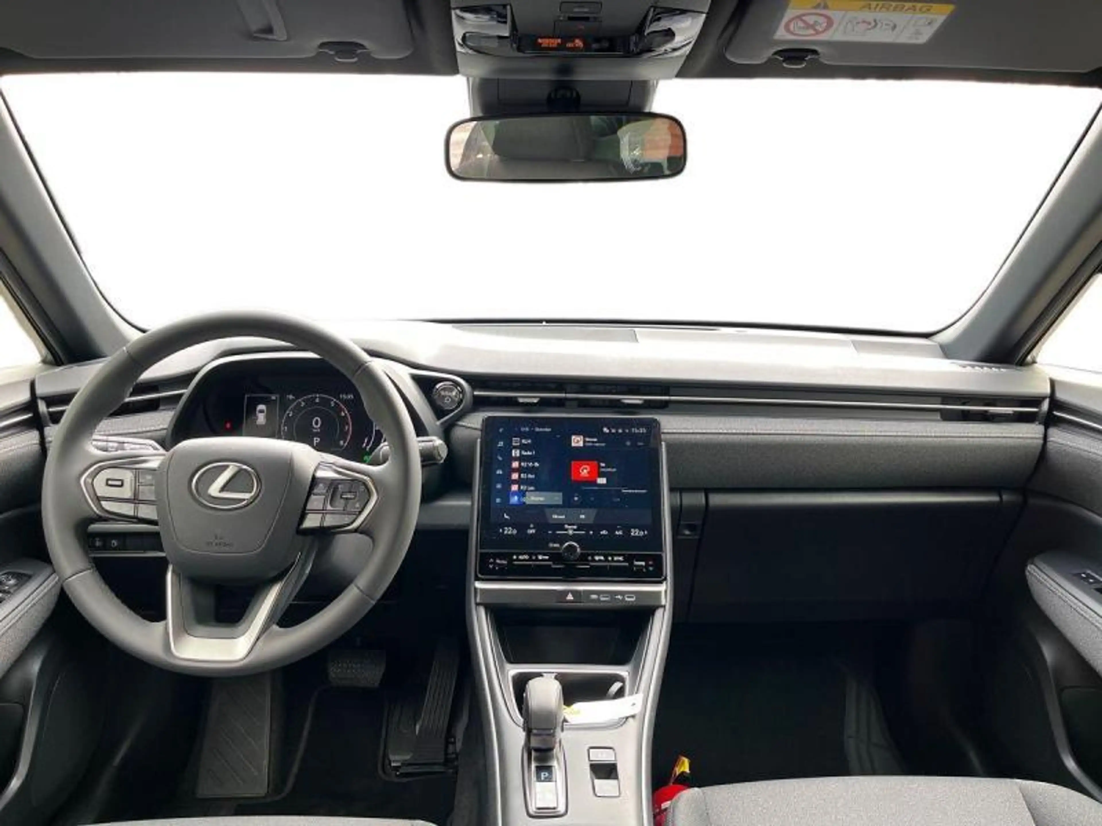 Lexus LBX Base+cam+dab+17inch alu velgen — photo 9