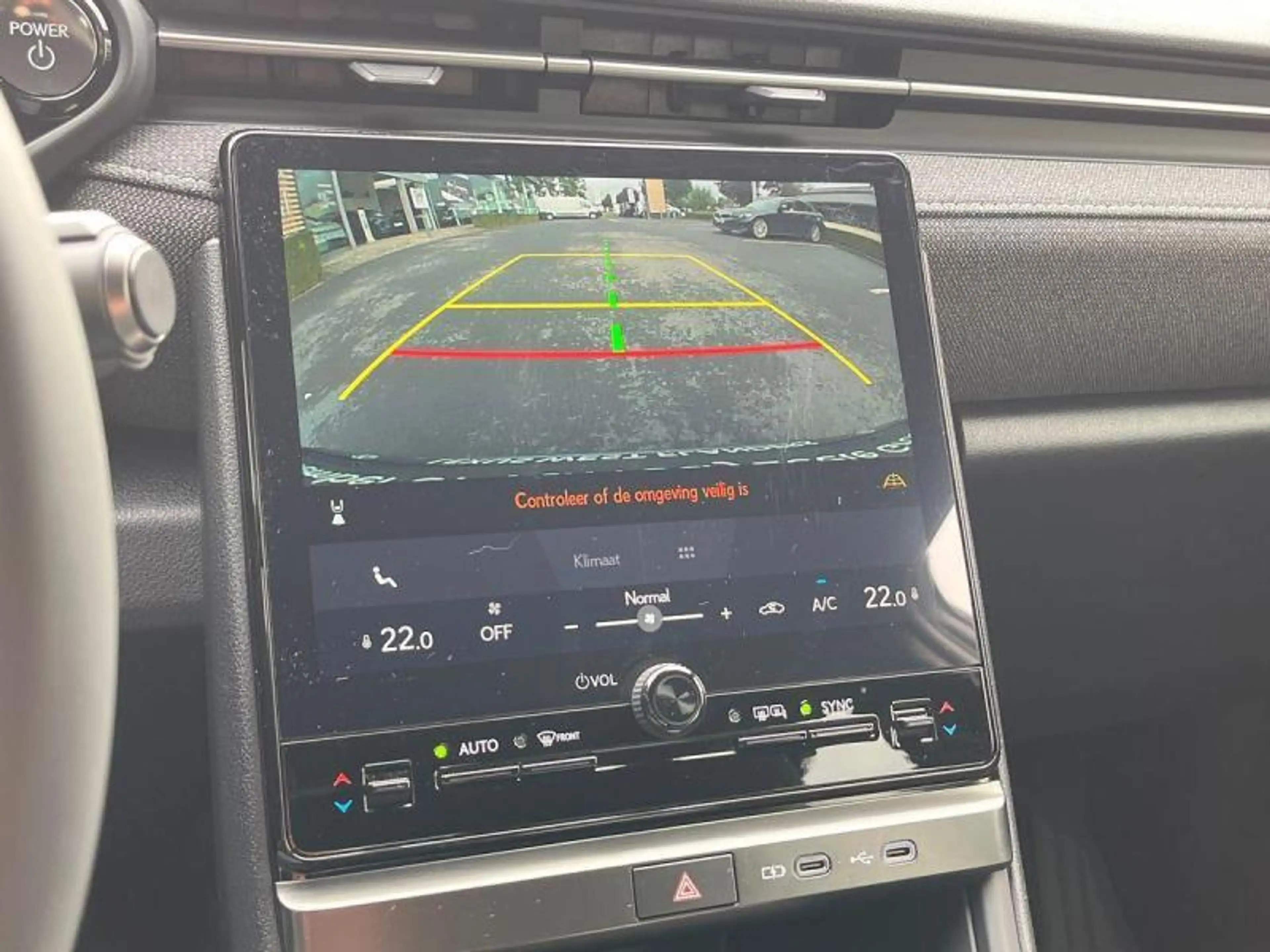 Lexus LBX Base+cam+dab+17inch alu velgen — photo 11
