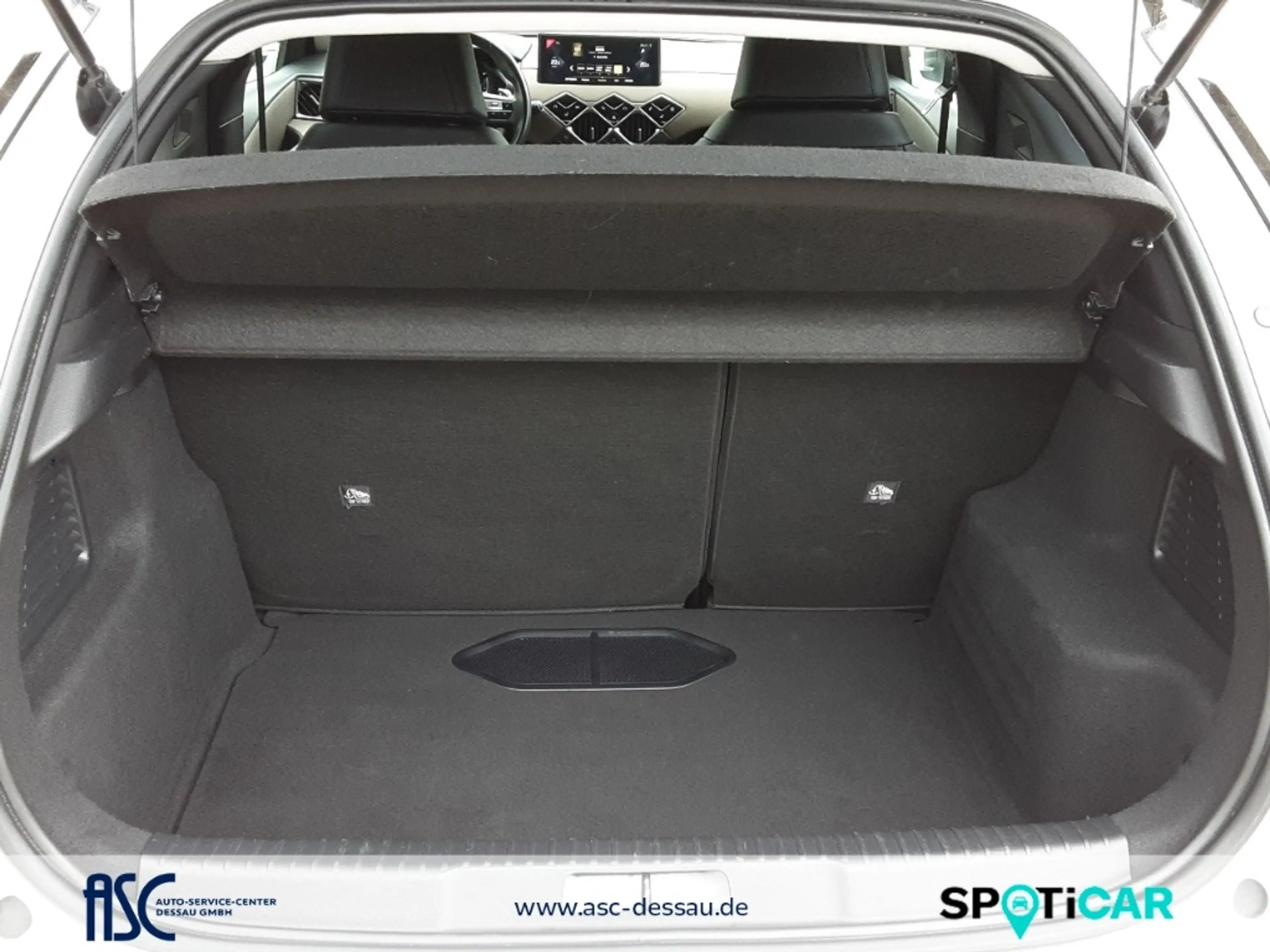 Citroen DS3 Crossback SoChic 155 Automatik, Leder , Navi , Kam — photo 6
