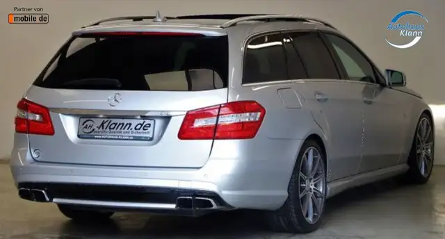 Mercedes-Benz E Class view 6