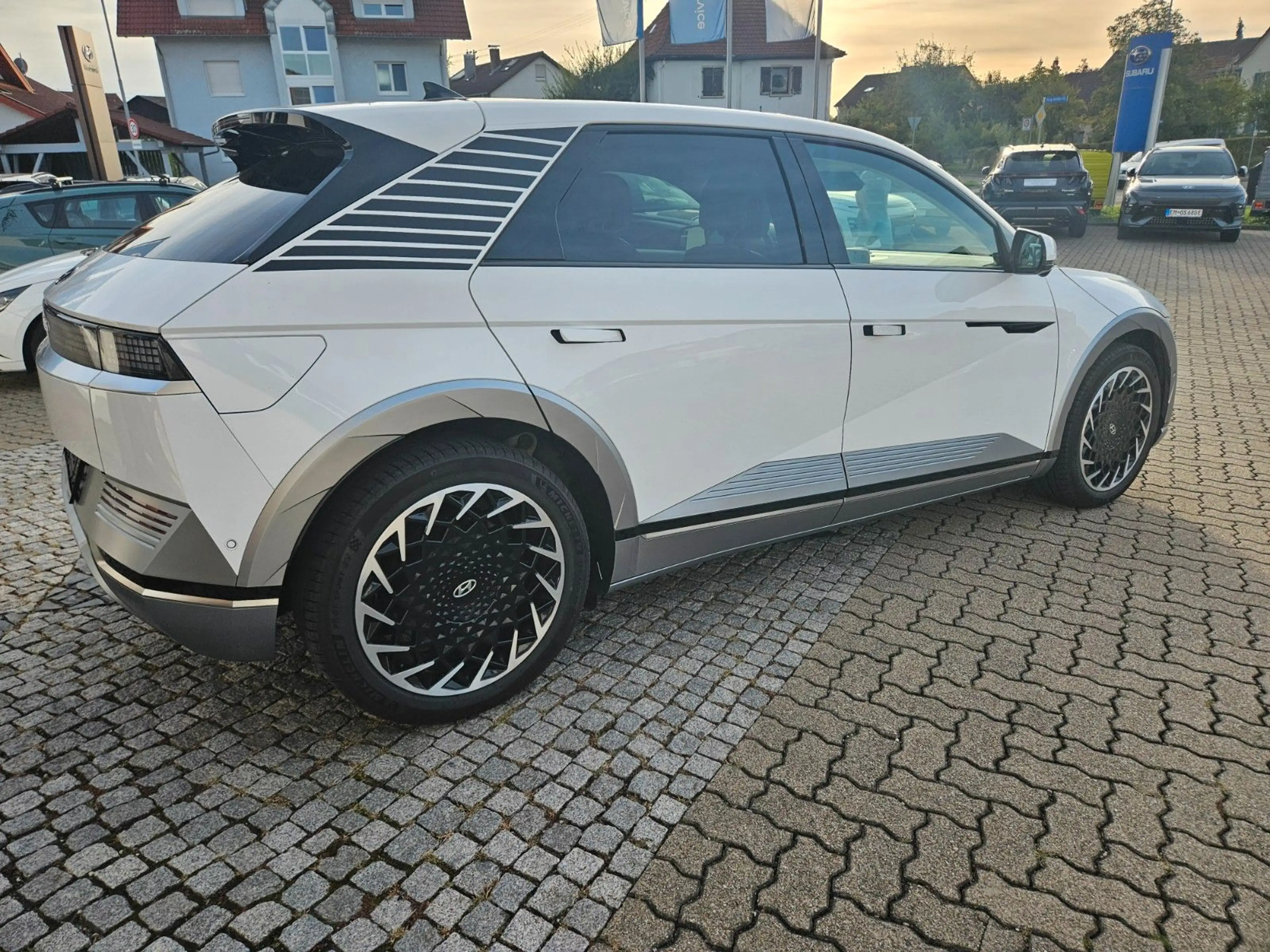 Hyundai IONIQ 5 UNIQ 77,4 kWh + Pano + RELAX-Paket — photo 3