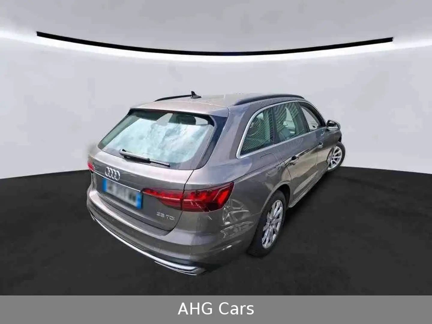 Audi A4 Audi Audi A4 Avant 2,0 TDI DSG*LED*NAVI*R-CAMA* Grau - 2