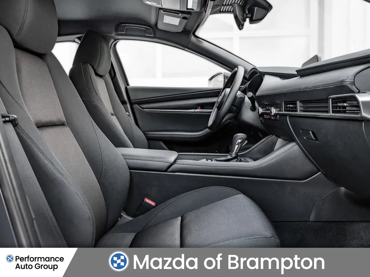 Mazda 3 снимка Mazda 3