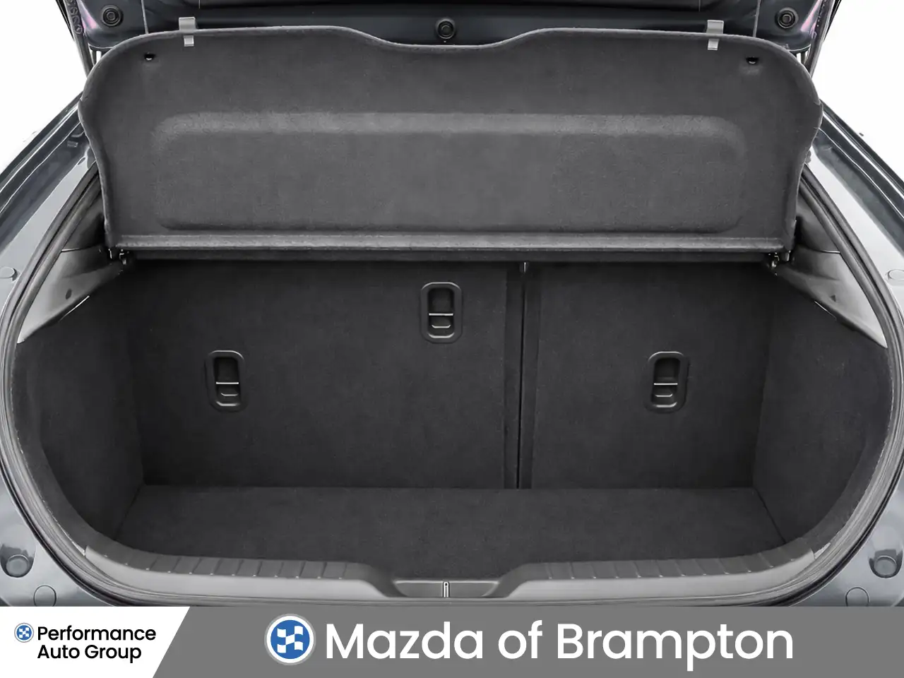 Mazda 3 снимка Mazda 3