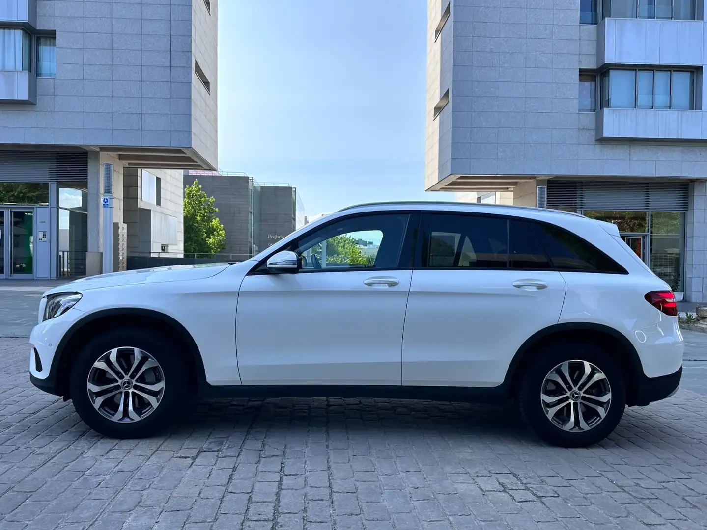 Mercedes-Benz GLC 250 250d 4Matic Aut. Blanco - 2