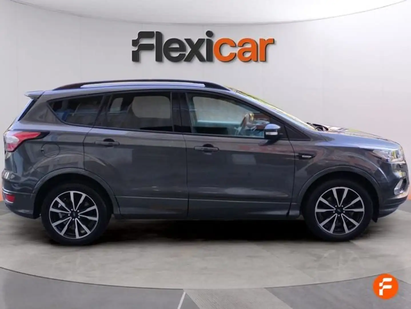 Ford Kuga 1.5 EcoBoost Titanium FWD 120 Gris - 2