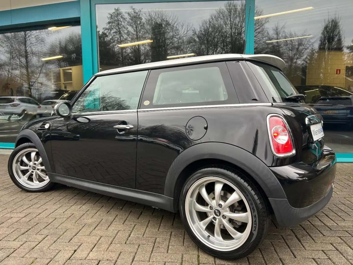 MINI COOPER 1.6 10 YEARS EDITION Leder, Navi, Cruise, 1 Negro - 2