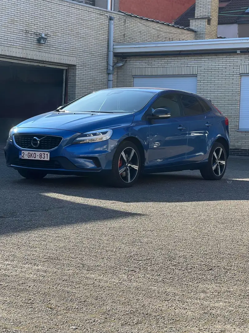 Volvo V40 Cross Country D3 2.0 diesel Azul - 2