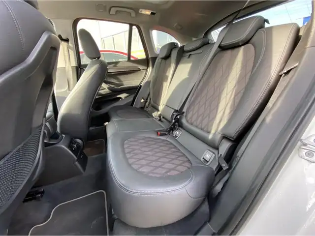 BMW X1 view 6