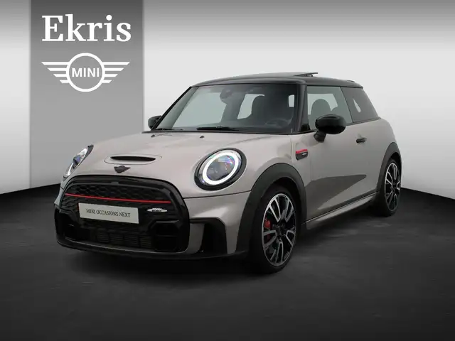 MINI John Cooper Works 3-deurs Essential + Comfort Plus Pakket + Driving