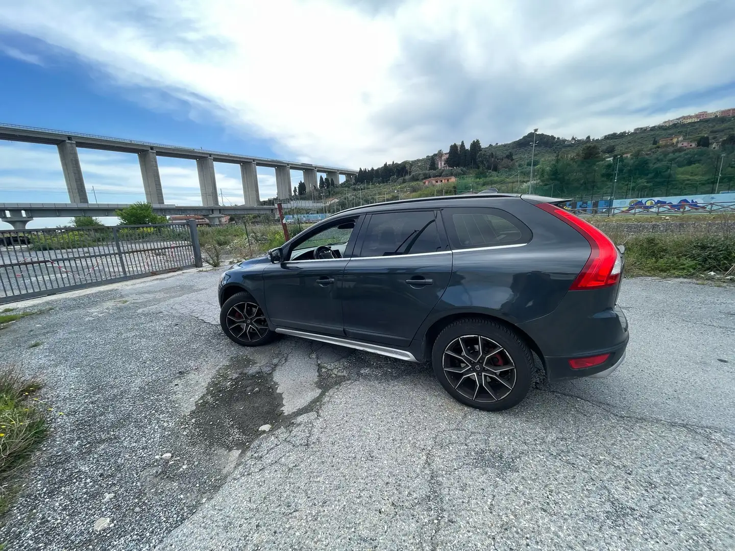 Volvo XC60 Volvo XC60 2.4 205 cv - 2