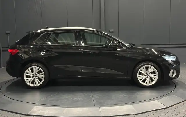 Audi A3 view 5
