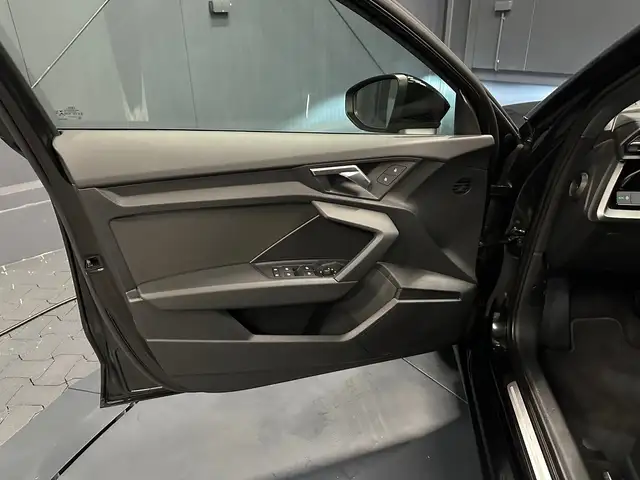 Audi A3 view 11
