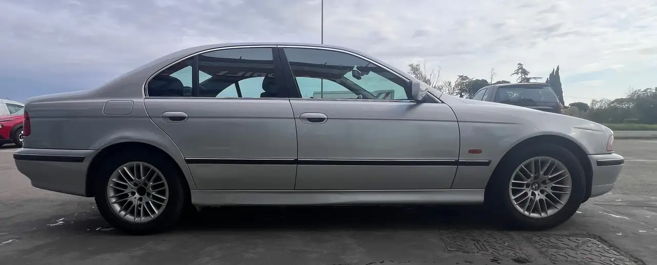 BMW 520 Serie 5 E39 Berlina 520i BENZINA UNICOPROPIETARIO, foto 2