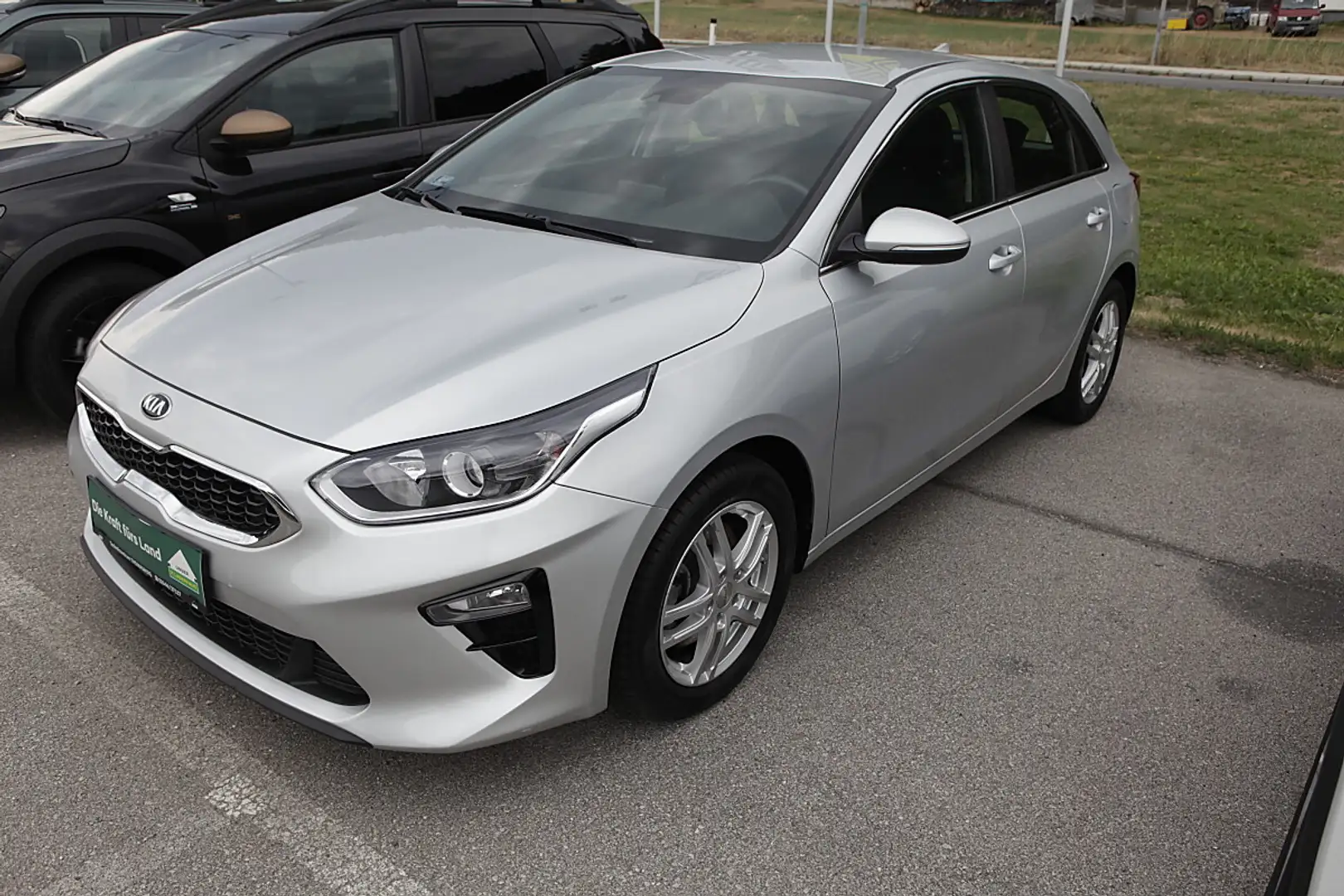 Kia Ceed / cee'd ceed 1,0 TGDI ISG Silber Silber - 2