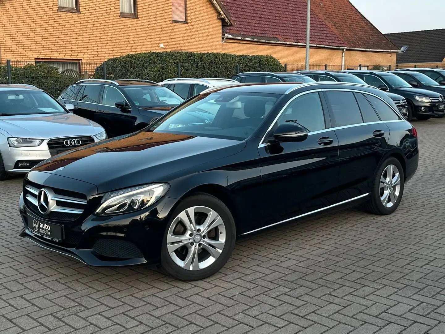 Mercedes-Benz C 200 d T+Aut.+LED+Kamera+Bremse neu+Scheckh. MB Negro - 1