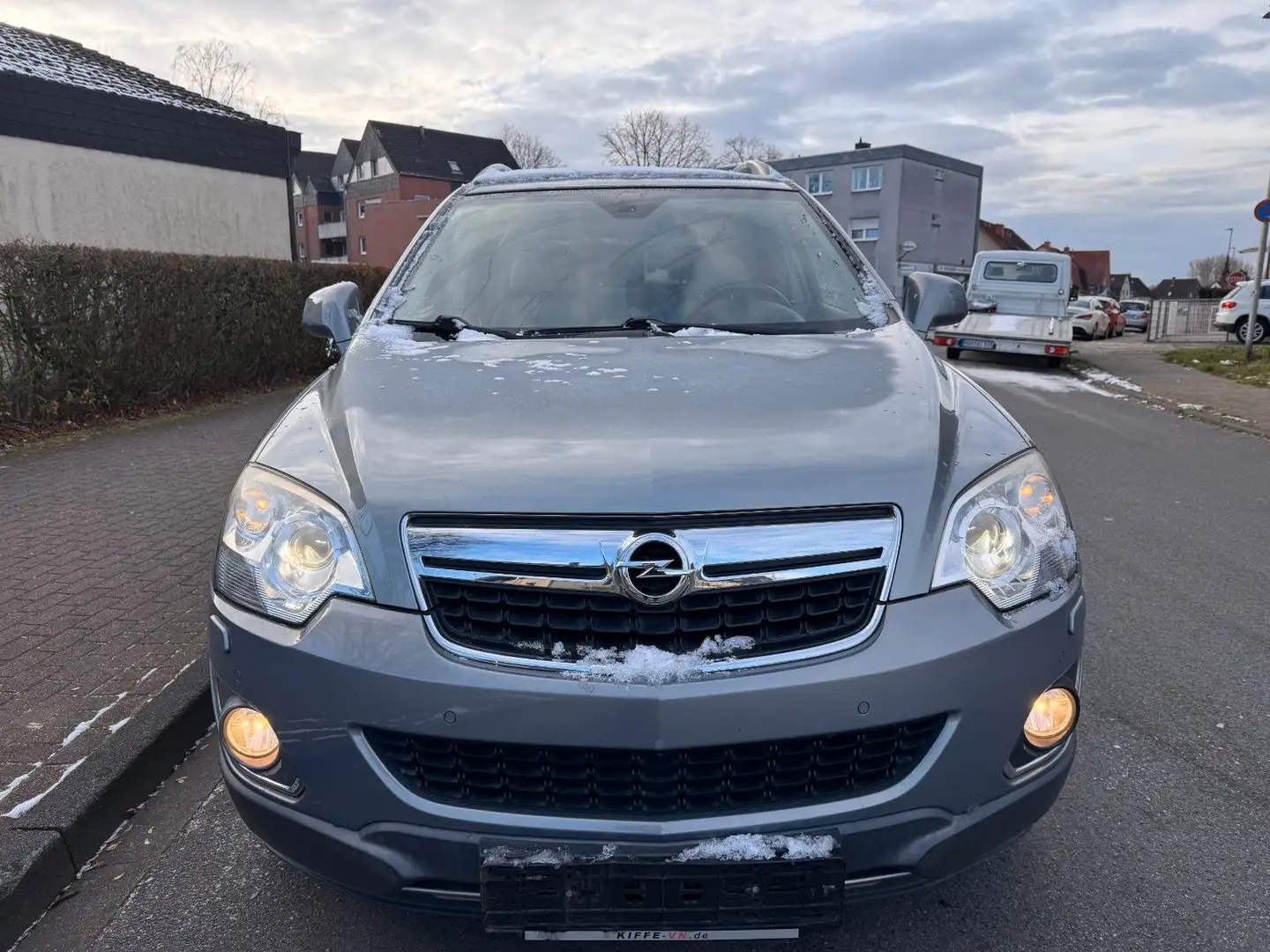 Opel Antara 2.4 Cosmo 4x4 Automatik Leder Xenon SHZ Grau - 2