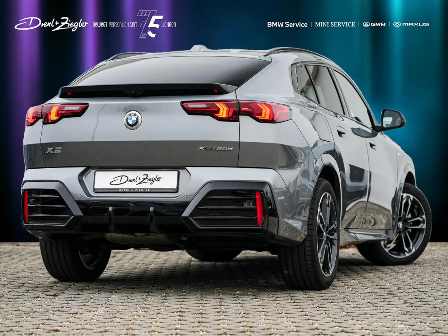 BMW X2 xDrive20d M-Sport AHK PANO ACC AdLED KoZg Grau - 2