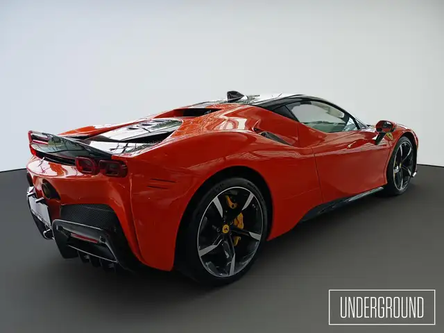Ferrari SF90 Stradale 7,9kWh F1-DCT Ansicht 3