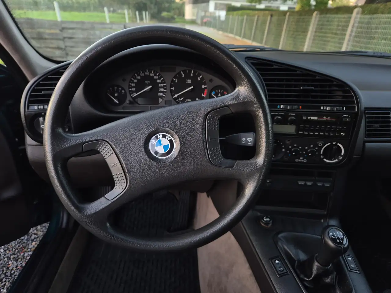 BMW 325, foto 8