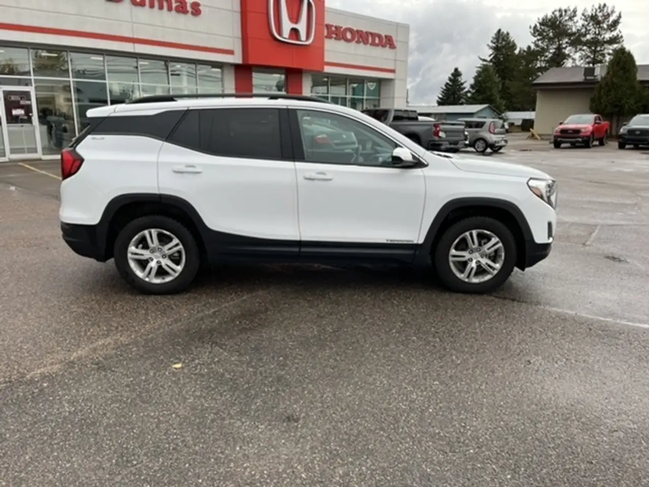 GMC Terrain снимка GMC Terrain