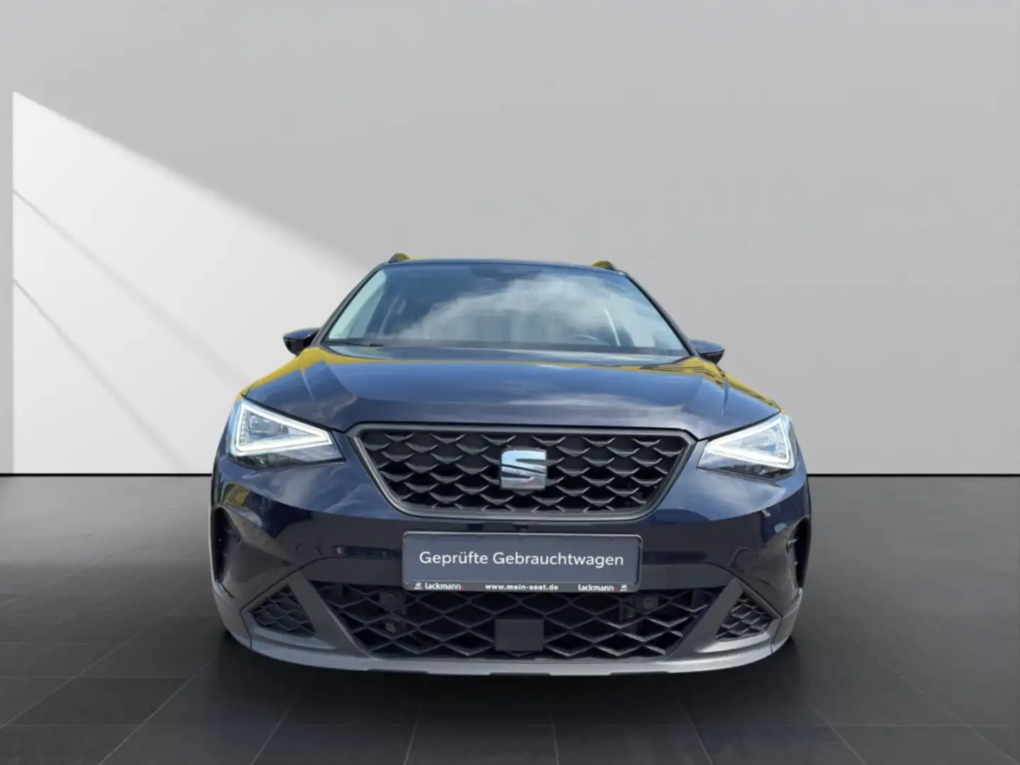 SEAT Arona 1.0 Style*CarPlay*AHK*Kamera*LED*Paket-M* Blau - 2