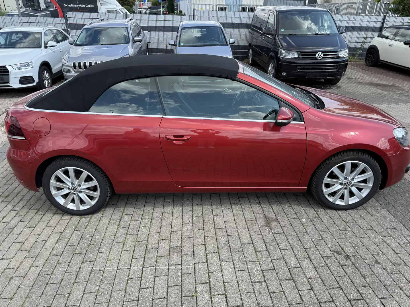 Volkswagen Golf Cabriolet Basis BMT Rot - 2
