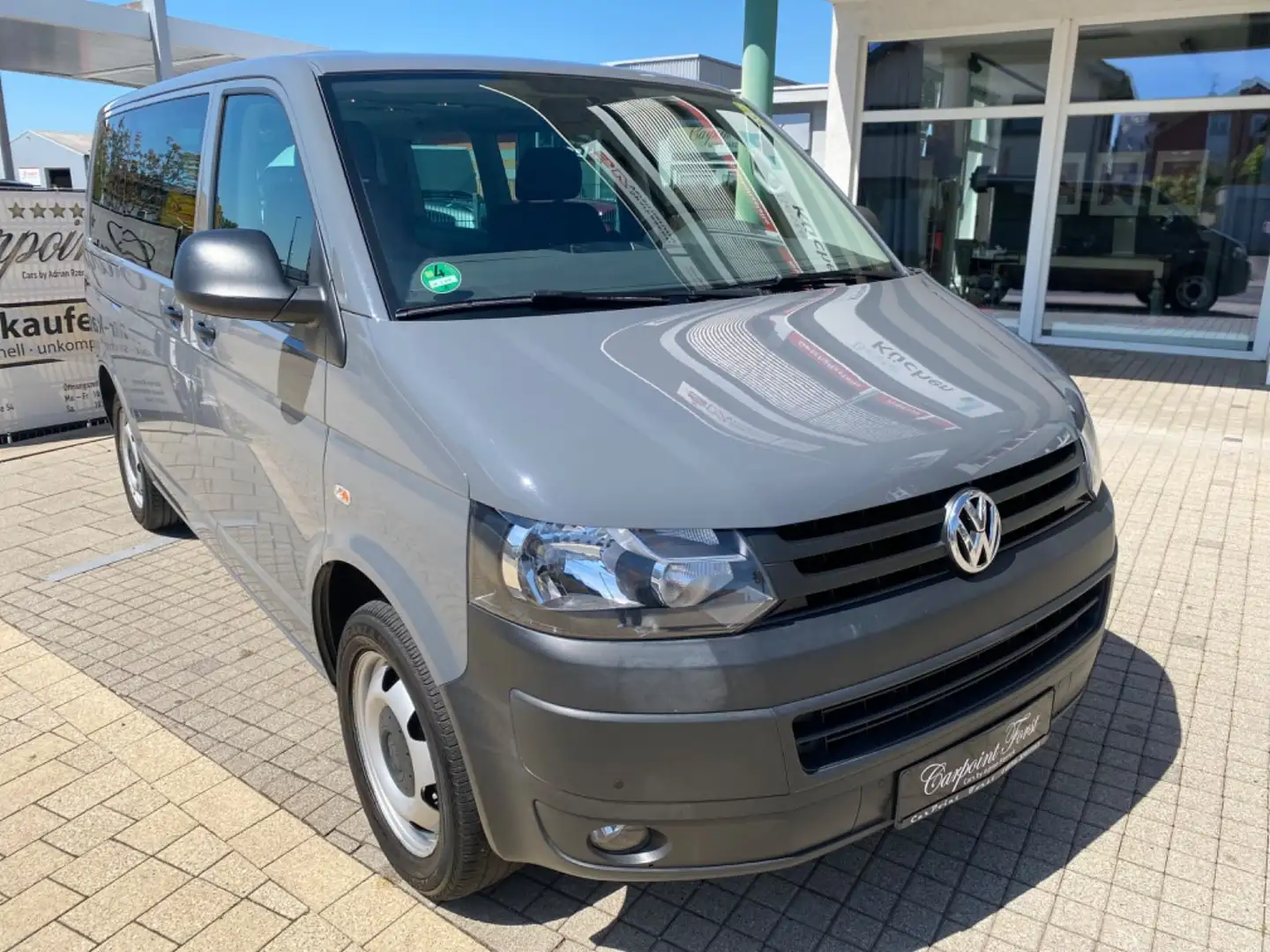 Volkswagen T5 Transporter Bus Caravelle Trendline, CAMPER Gris - 1