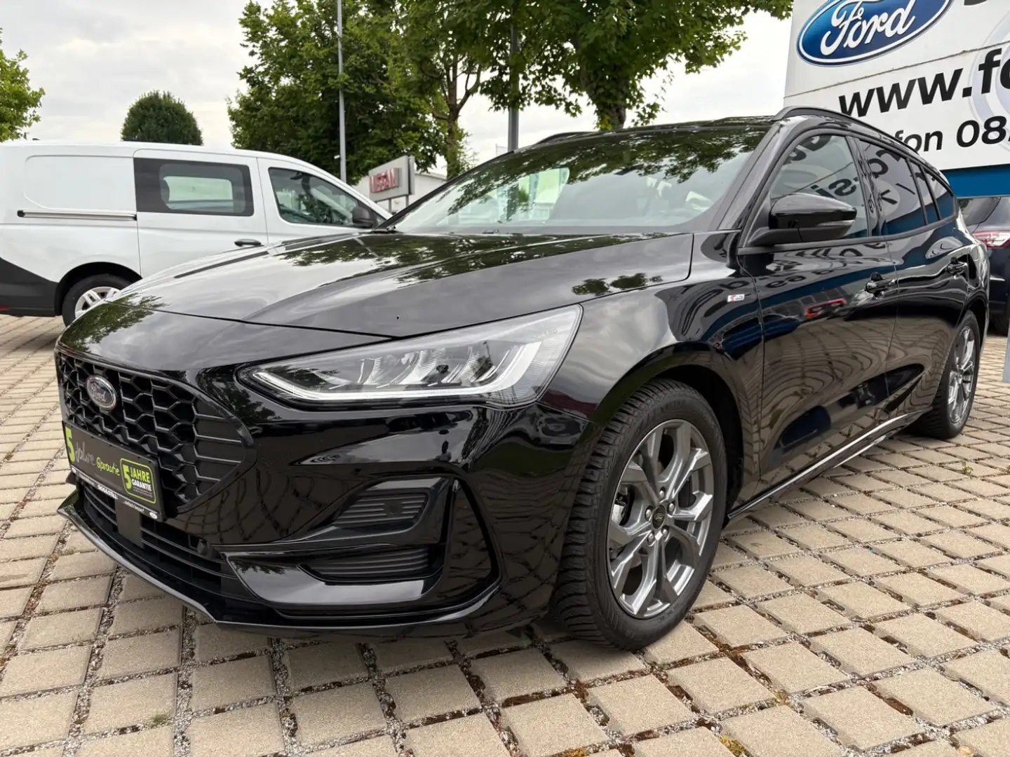 Ford Focus Turnier 1.0 ST-Line LED*iACC*NAV*SHZ*PDC*CAM Noir - 2