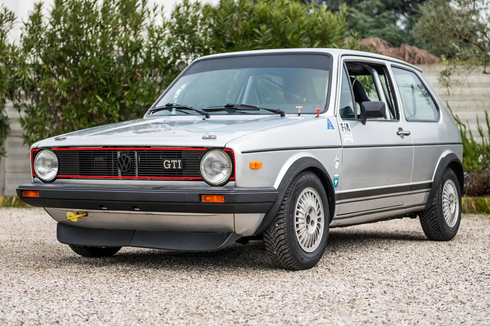 Volkswagen Golf GTI 1.6 Serie 1 Gr.1 Grey - 1