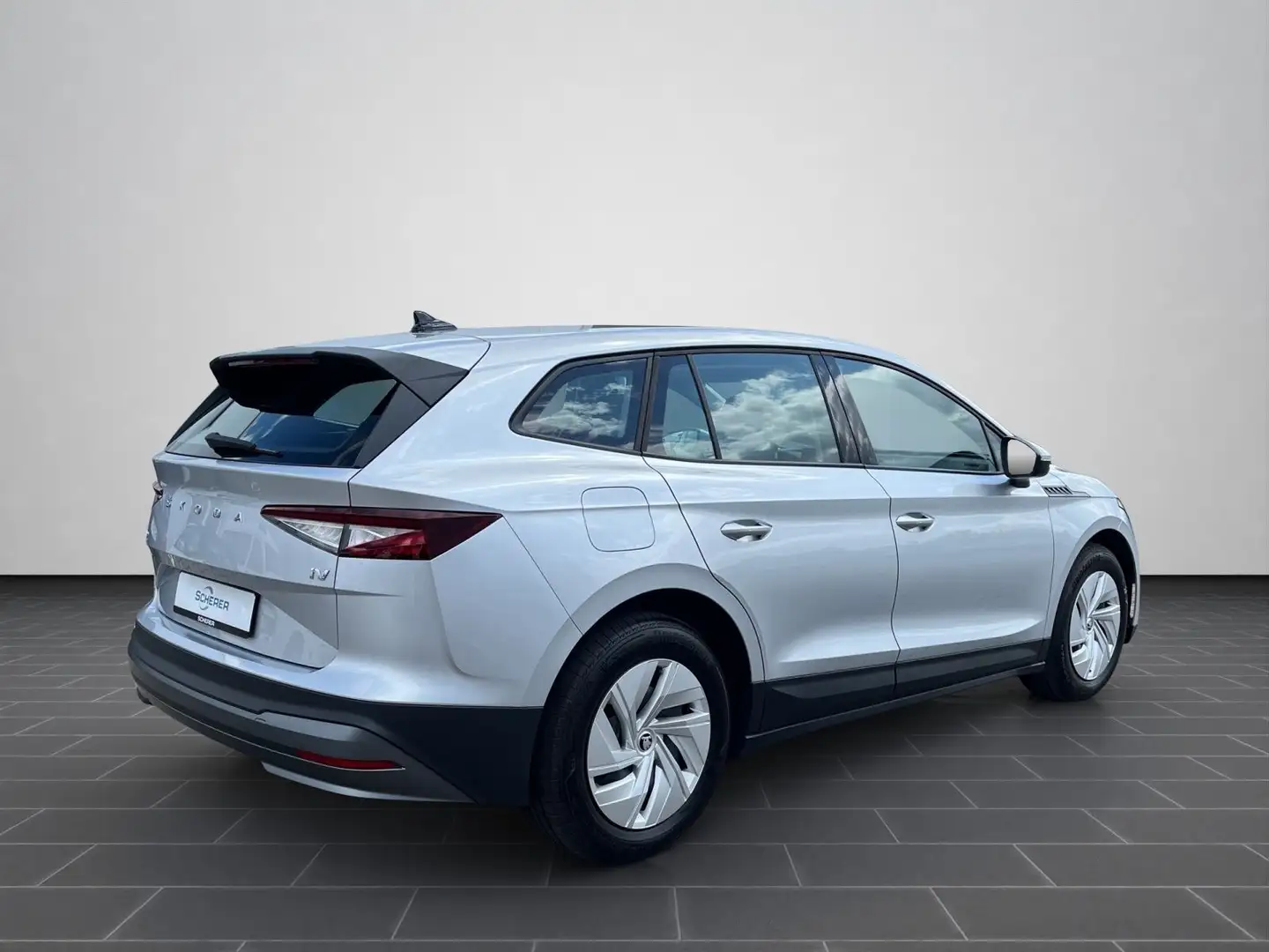 Skoda Enyaq iV electric DSG/LED/Klima/DAB+ uvm. Plateado - 2