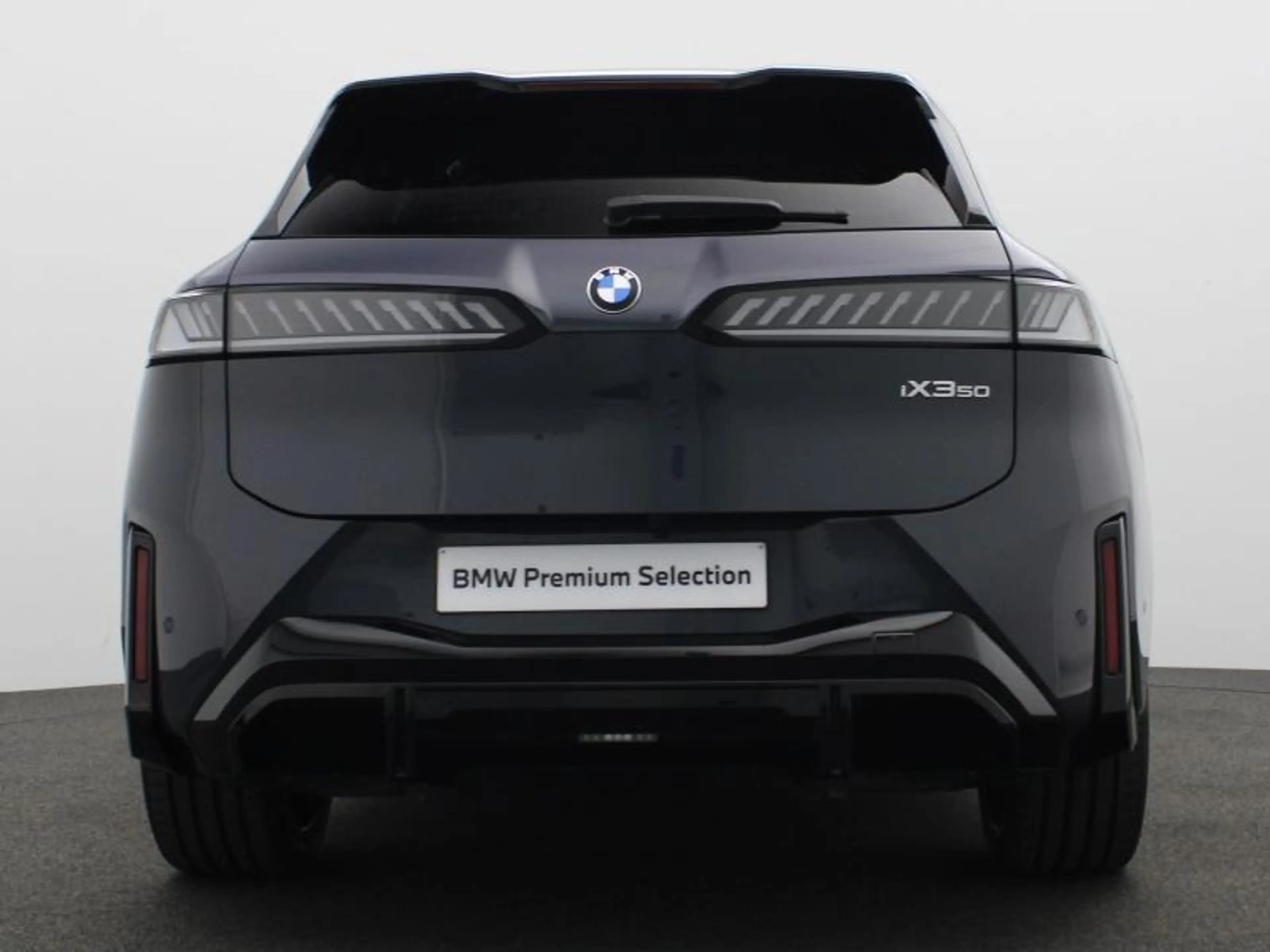 BMW iX3 50 XDRIVE - M SPORT PRO - PANODAK — photo 4