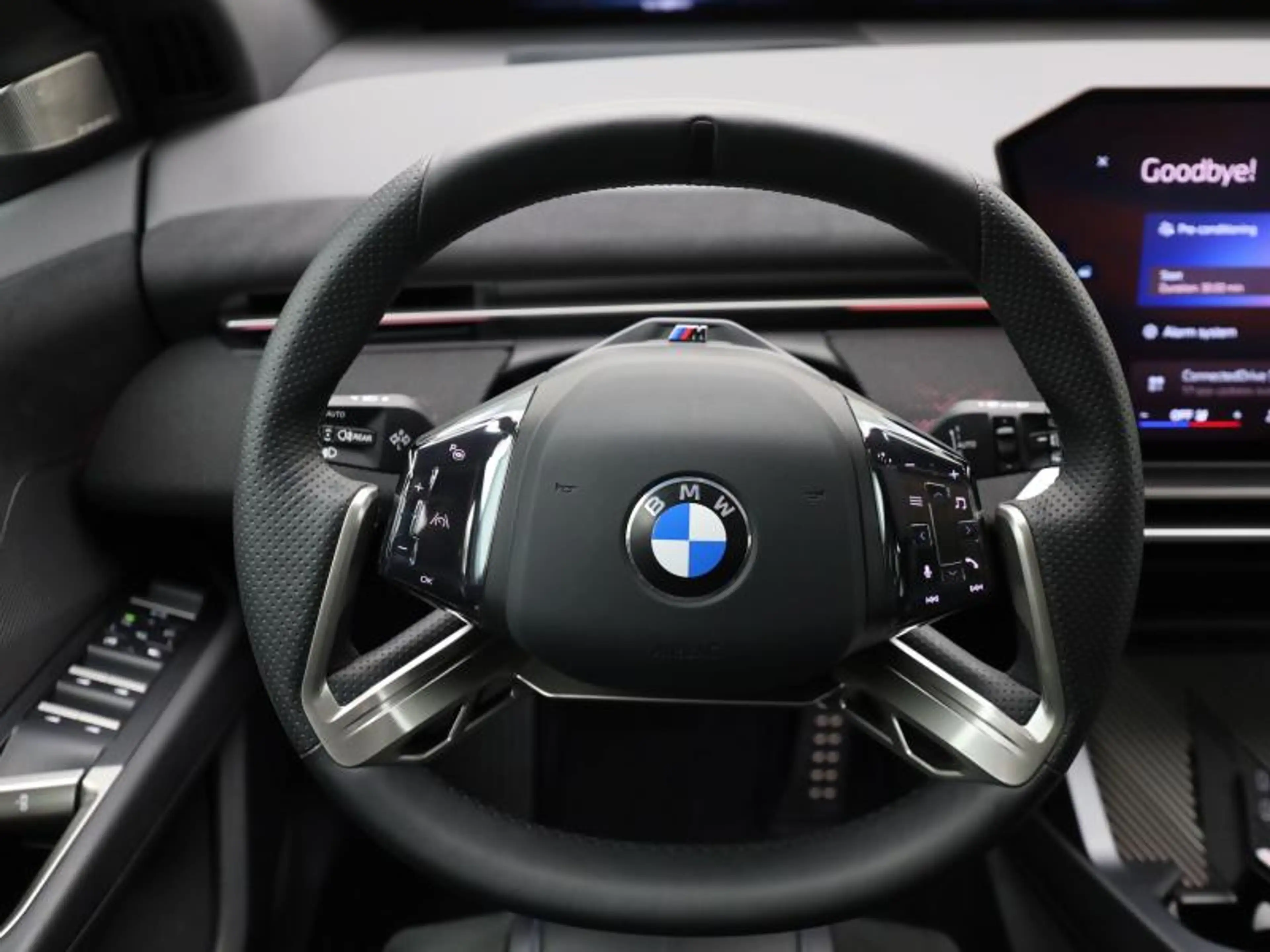 BMW iX3 50 XDRIVE - M SPORT PRO - PANODAK — photo 9