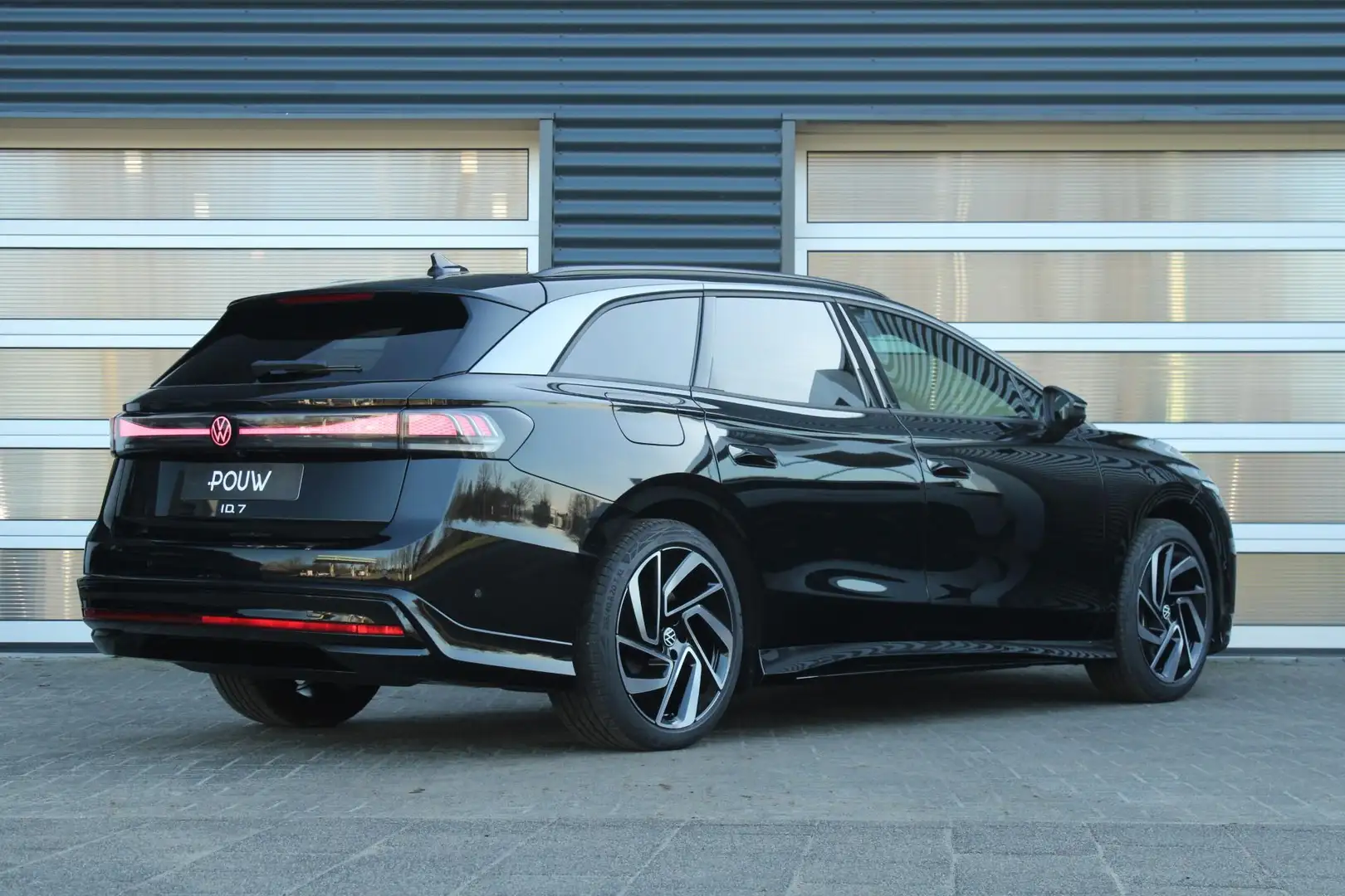 Volkswagen ID.7 Tourer Pro Business 286pk 77 kWh | Interieur Pakke Zwart - 2