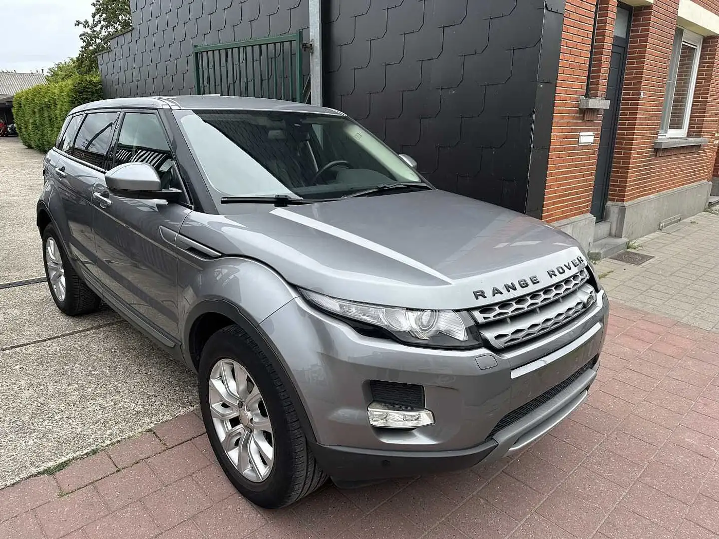 Land Rover Range Rover Evoque 2.2 TD4 MET 120DKM HANDELAARS.& EXPORT Grau - 2