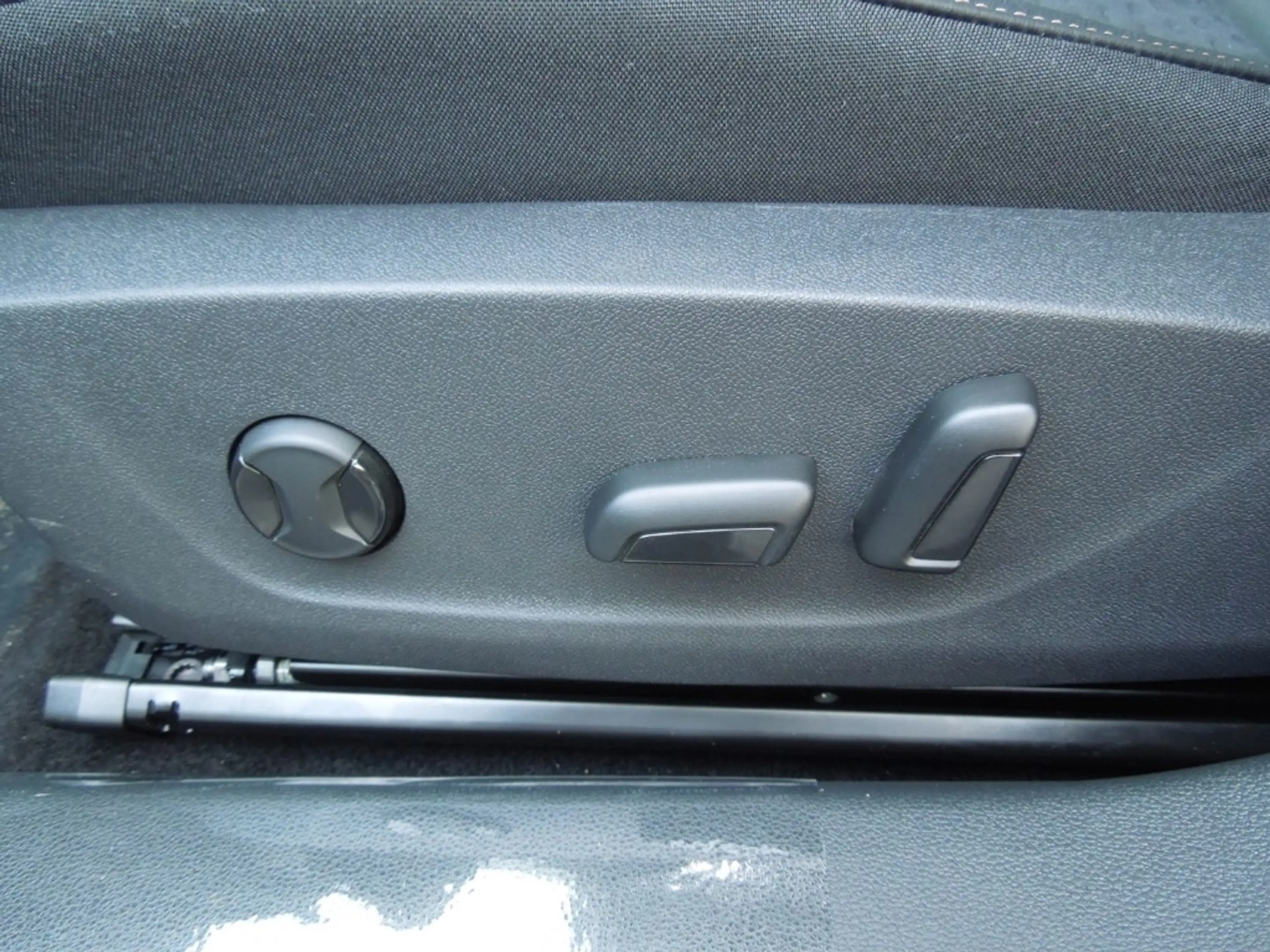 Skoda Scala 1.5TSI DSG Premium/LED/Navi/Sitzheizung — photo 12