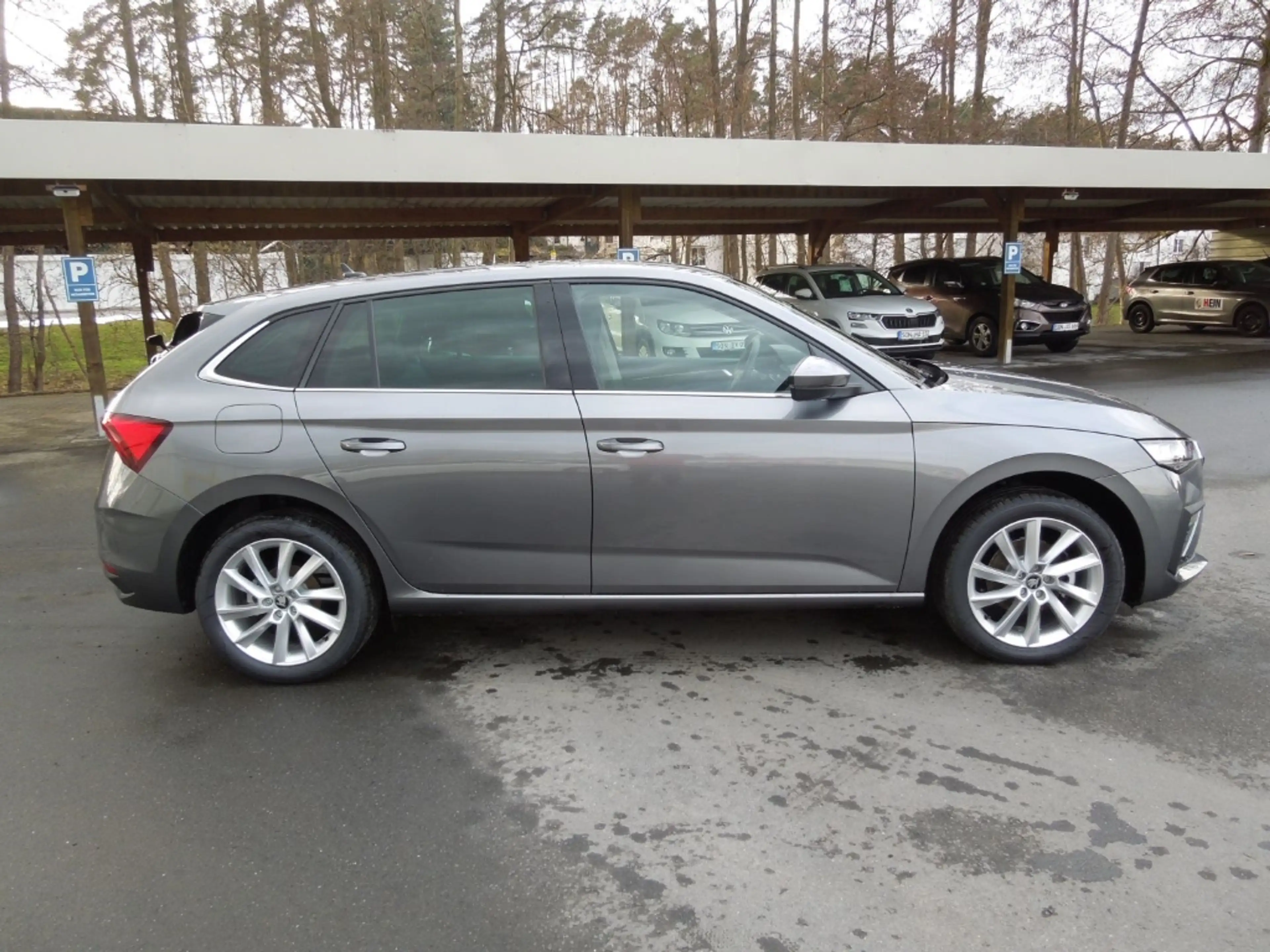 Skoda Scala 1.5TSI DSG Premium/LED/Navi/Sitzheizung — photo 3